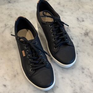 Ecco Ladies Black Sneakers